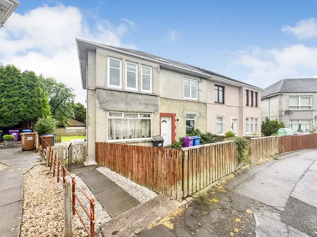 Largs, KA30, photo 1