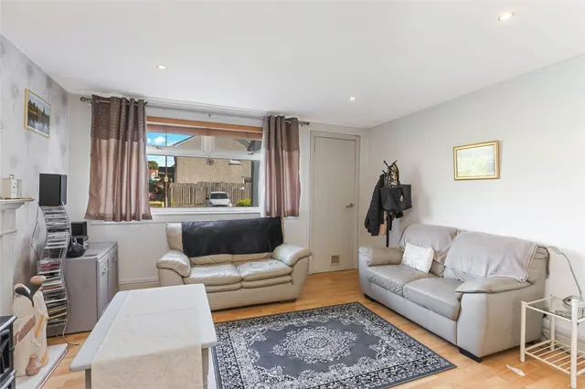 Photo 3 — Findhorn Place, Gardenhall, East Kilbride, South Lanarkshire, G75