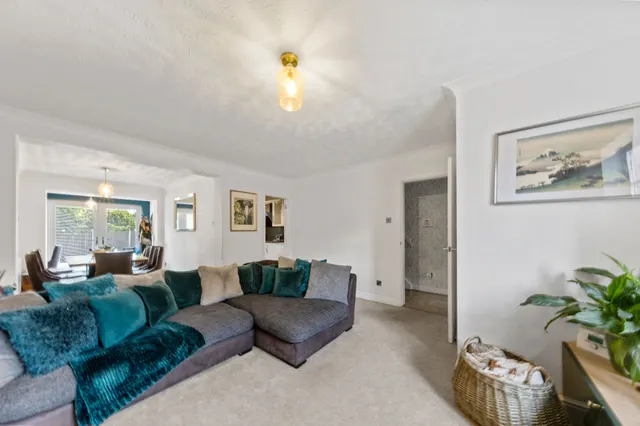 Photo 2 — Rockingham Close, Birchwood, Warrington, Warrington, WA3 6UY