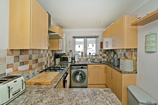 Wilkinson Gardens, Redruth, TR15, photo 3