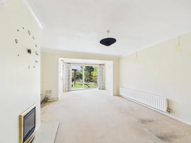 Rembrandt Close, Gunton, photo 3