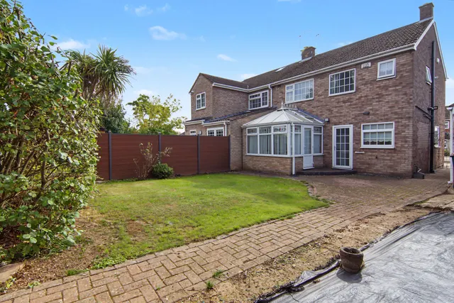 Porlock Close, Coventry, CV3, photo 2