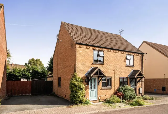 Meadow Lea, Bishops Cleeve, GL52, photo 1