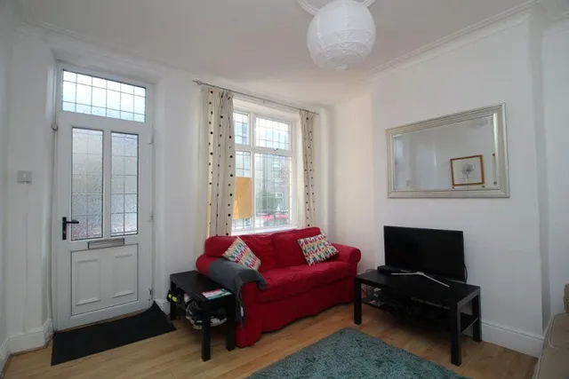 Blakeney Road, S10, photo 1