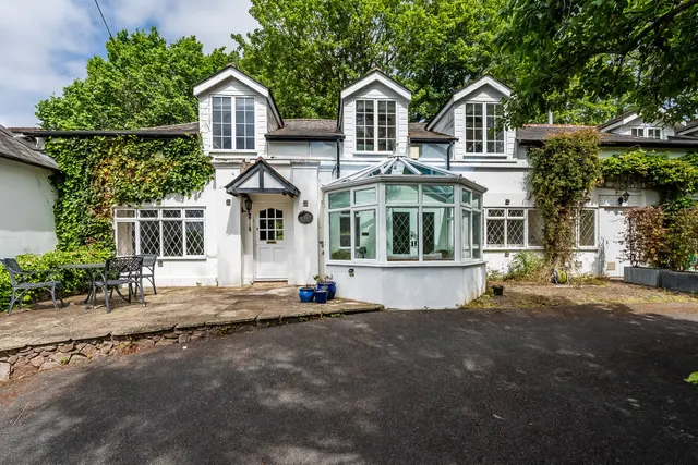Southlands Lane, Tandridge, RH8, photo 1
