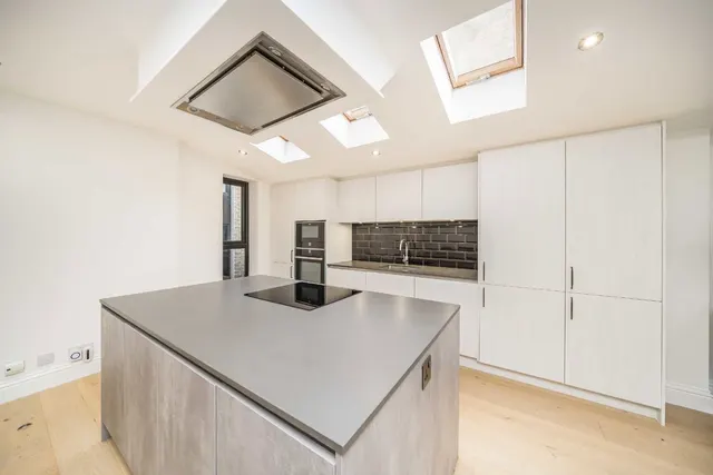 Cloudesdale Road, SW17, photo 3