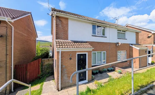 Bro Dawel, Merthyr Tydfil, photo 1