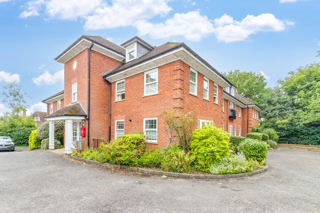 Guessens Road, Welwyn Garden City, AL8, photo 1