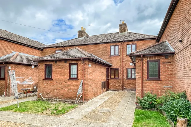 3 Elm Cottages Quomp, Ringwood, Ringwood, BH24 1NS, photo 1