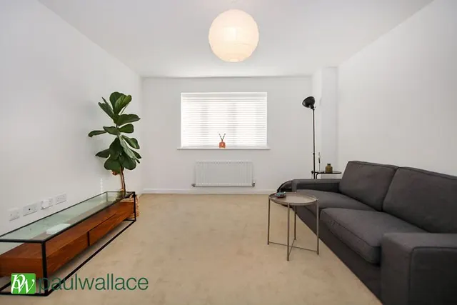Silver Birch Close West Cheshunt, Waltham Cross, EN7, photo 2