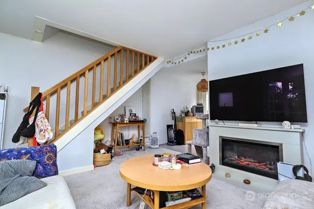 Pangbourne Close, St Nicolas Park, CV11, photo 3