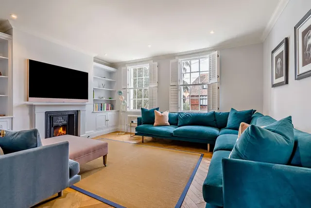 Photo 2 — Kings Road, Windsor, Berkshire, SL4 2AD