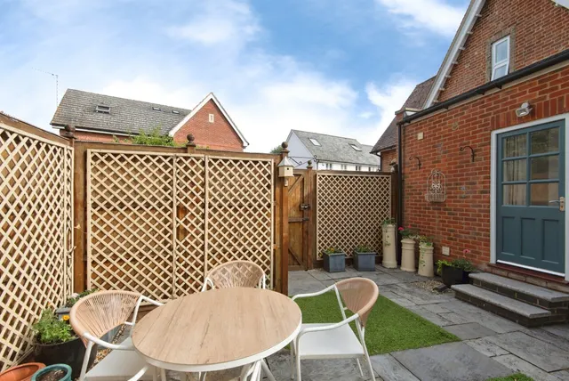 Station Yard, Buntingford, SG9, photo 3
