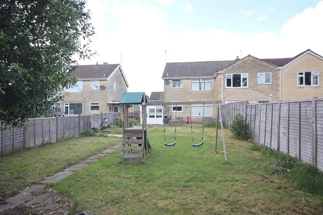 Westbrook Close, Chippenham, photo 2