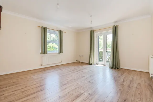 Hursley Road, Chandler's Ford, SO53, photo 1