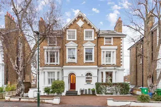 Marlborough Road, Richmond, TW10, photo 2