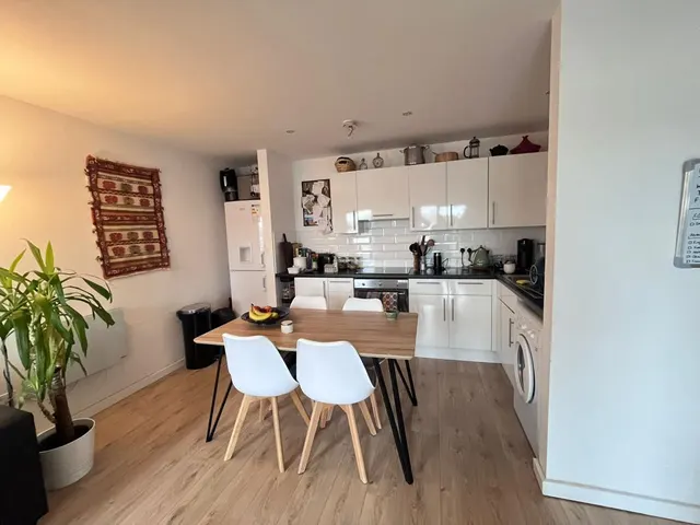 Ordsall Lane, Salford, M5, photo 3