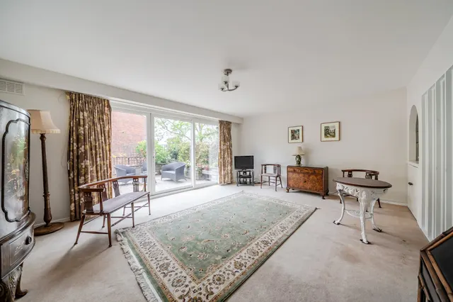 Photo 2 — College Road, Dulwich, London, SE21