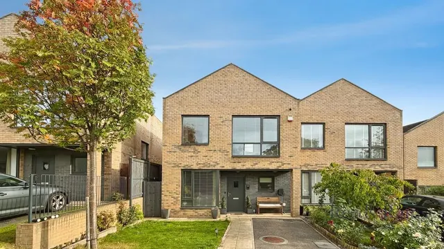 Sycamore Crescent, Birtley, DH3, photo 1