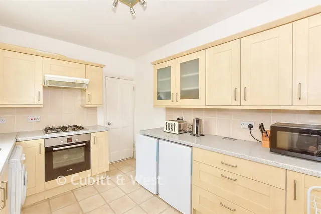 Ventnor Road, Southsea, PO4, photo 3