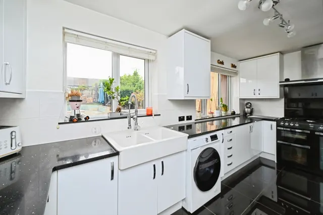 Photo 2 — Nuncargate Road, Kirkby-in-Ashfield, Nottingham, Nottinghamshire, NG17