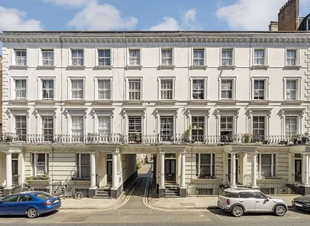 Hereford Road, Westbourne Grove, W2, photo 1