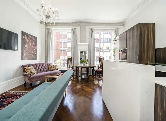 Photo 2 — Hereford Road, Westbourne Grove, W2