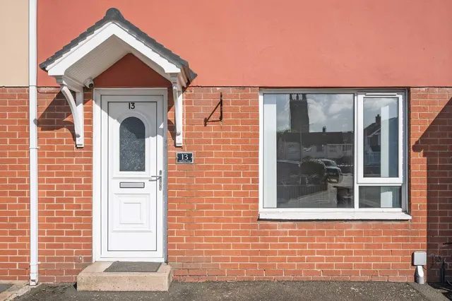 newtownards road, belfast, BT4, photo 2