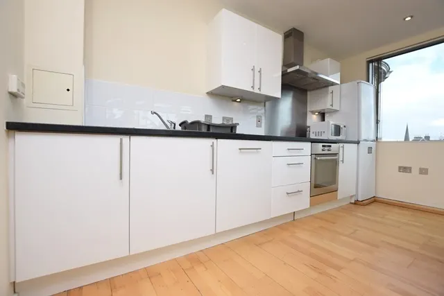 West Street, S1, photo 3