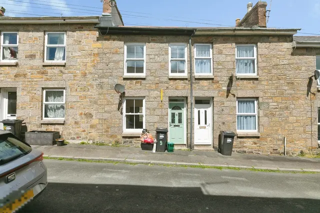St. Henry Street, Penzance, TR18, photo 1