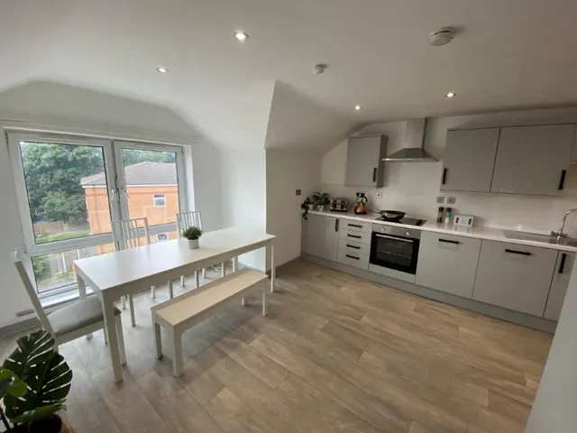 Middle Street, Beeston, NG9, photo 2