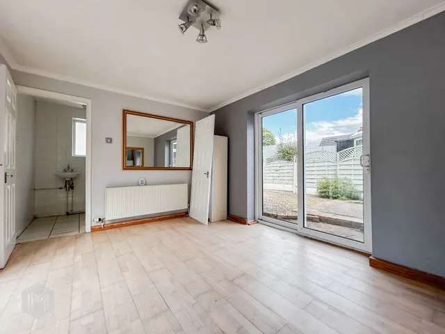 Hill Cot Road, Bolton, BL1, photo 3