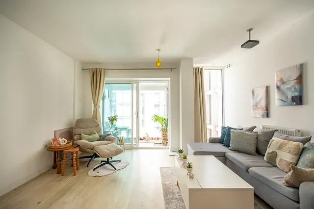 303, Atelier Point, LONDON, photo 1