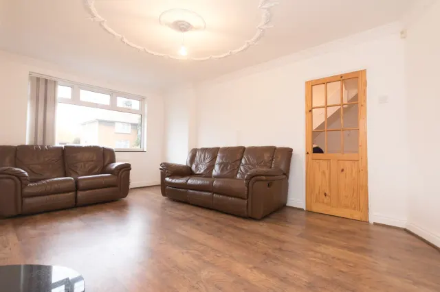Ross Apartments, London, E16, photo 2