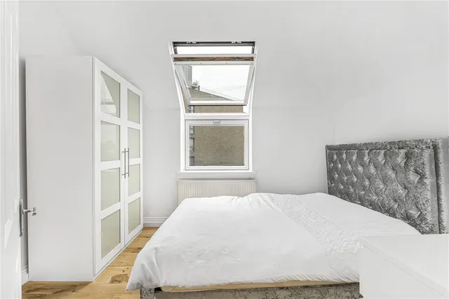 Boleyn Road, London, N16, photo 3