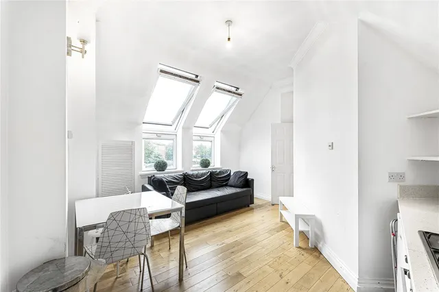 Boleyn Road, London, N16, photo 1