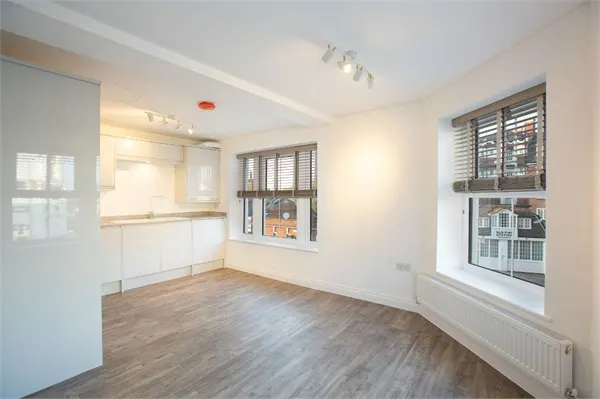 Photo 2 — Combedale Road, London, SE10 0LG
