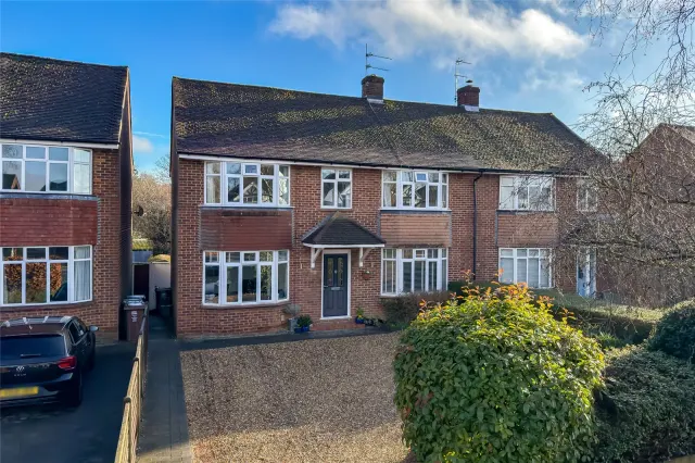Charmouth Road, St. Albans, Hertfordshire, AL1 4SQ, photo 1