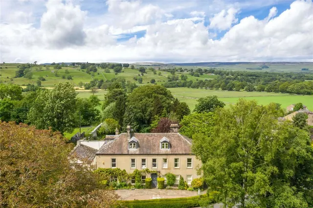 The Grange, West Burton, Leyburn, North Yorkshire, DL8 4JR, photo 1