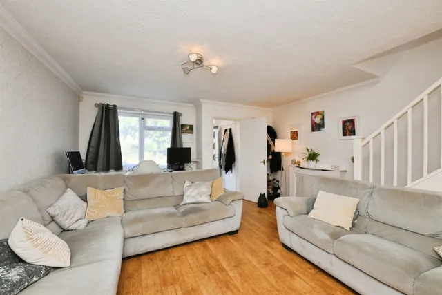 Photo 3 — Challinor, HARLOW