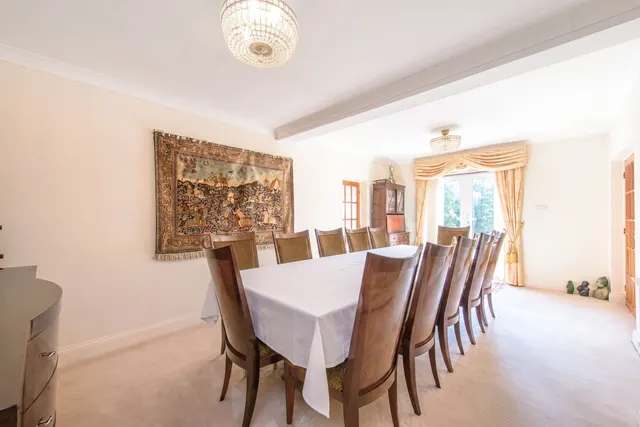 Photo 3 — The White House, Tenterden Grove, London