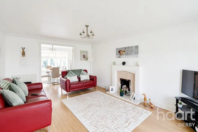 Lysander Drive, Chellaston, DE73, photo 2
