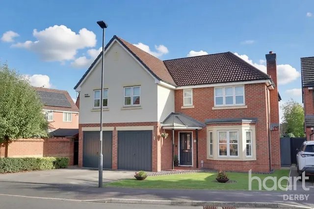 Lysander Drive, Chellaston, DE73, photo 1