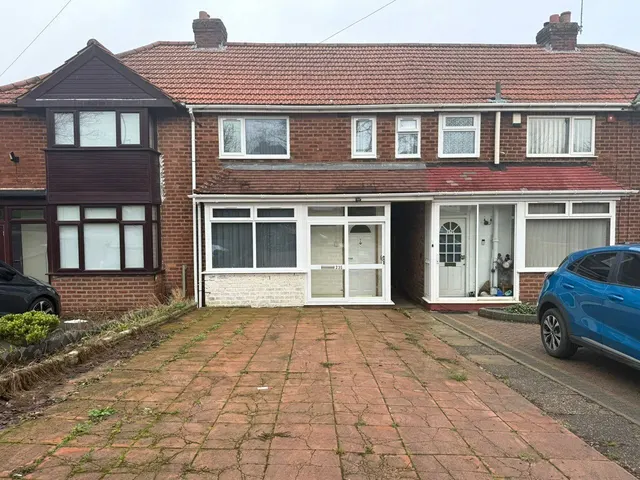 Groveley Lane, Birmingham, B31, photo 1
