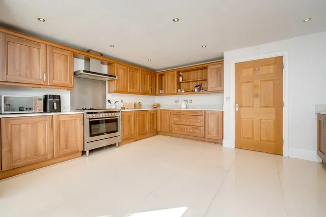 Photo 2 — Threelands, Birkenshaw BD11 2DG