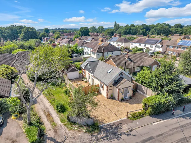 Thakeham, RH20 3EF, photo 1