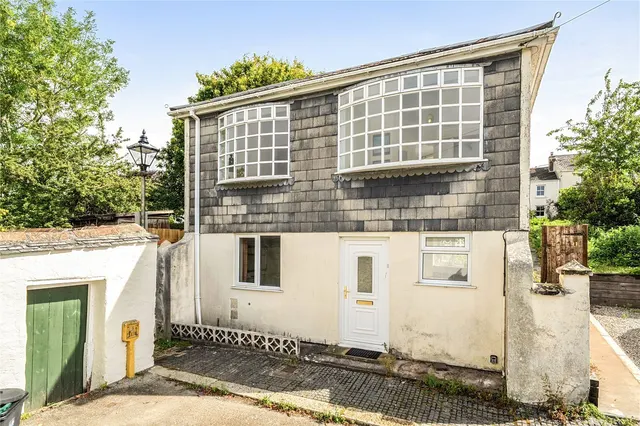 St. Clements Terrace, Truro, TR1, photo 1