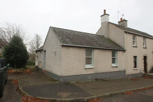 Castlegate, Lanark, ML11, photo 1