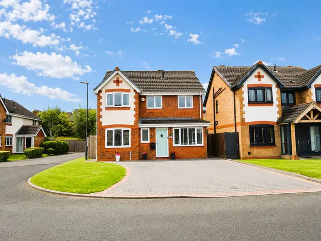Allerdale Road, Clayhanger, WS8, photo 1