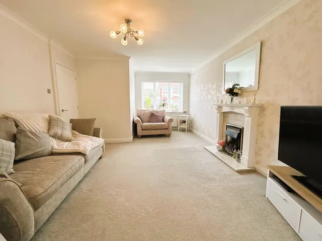 Allerdale Road, Clayhanger, WS8, photo 2